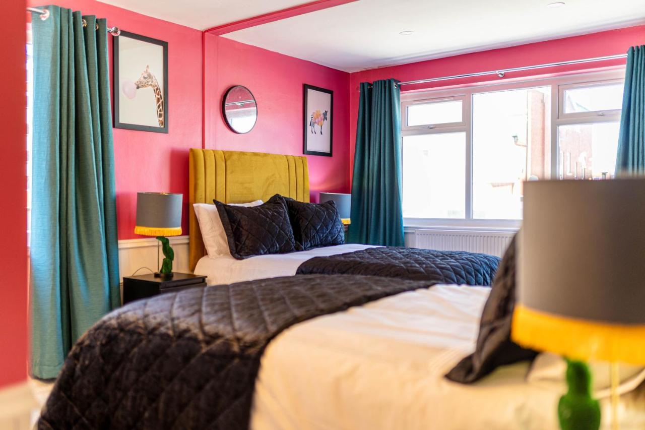 Empress Hall By Charles Alexander Short - Sleeps 20 Casa vacanze Blackpool