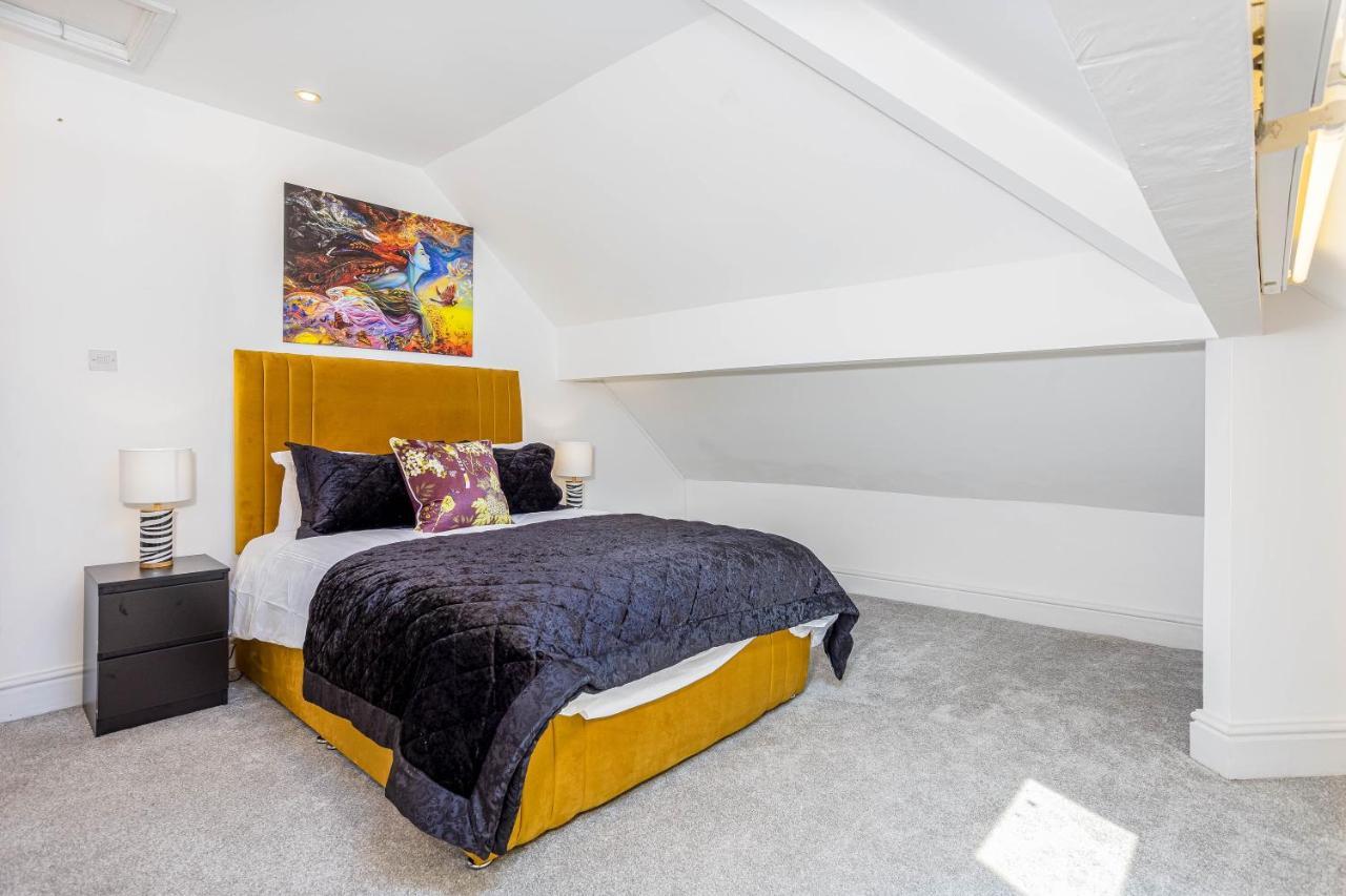 Empress Hall By Charles Alexander Short - Sleeps 20 Vakantiehuis *