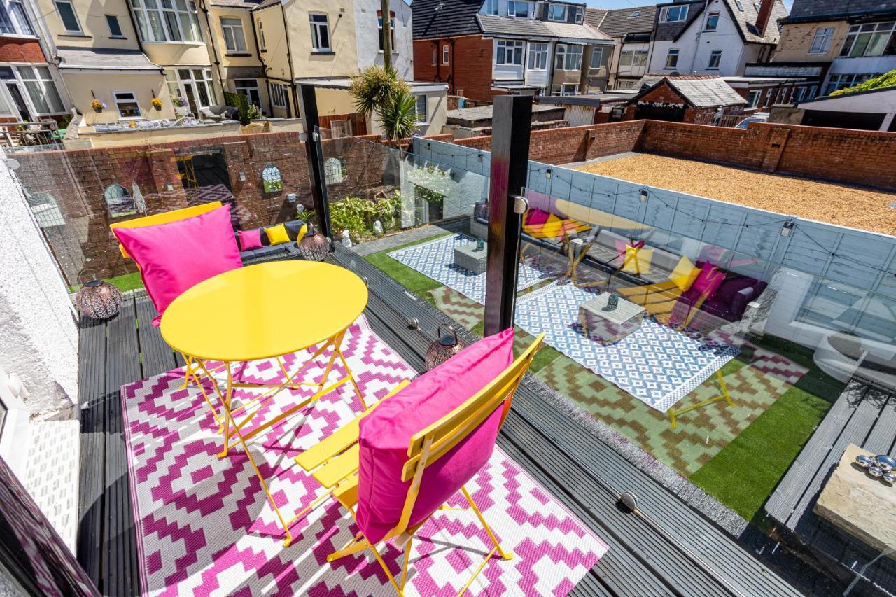 Empress Hall By Charles Alexander Short - Sleeps 20 Casa vacanze Blackpool
