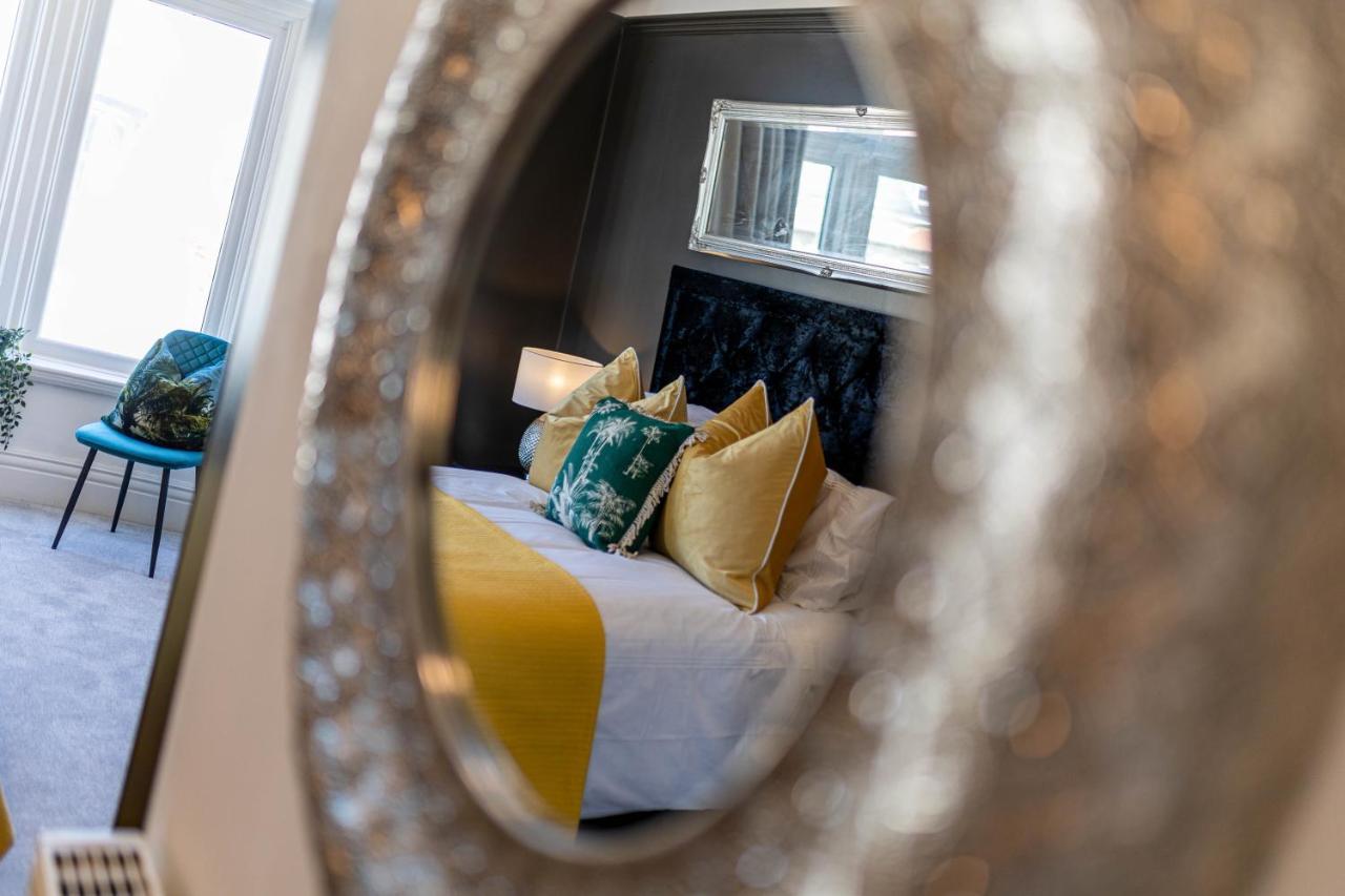 Casa vacanze Empress Hall By Charles Alexander Short - Sleeps 20 *