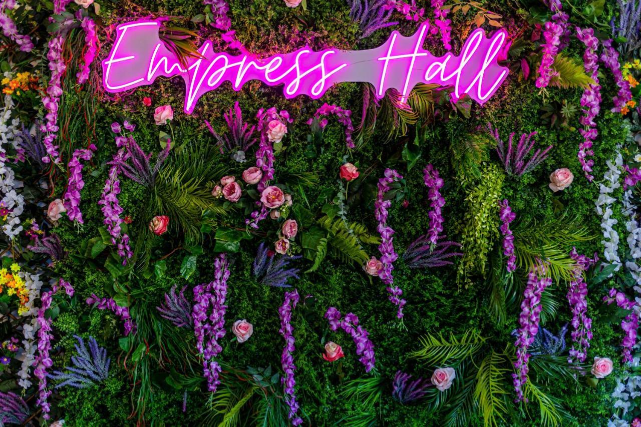 Casa vacanze Empress Hall By Charles Alexander Short - Sleeps 20 *